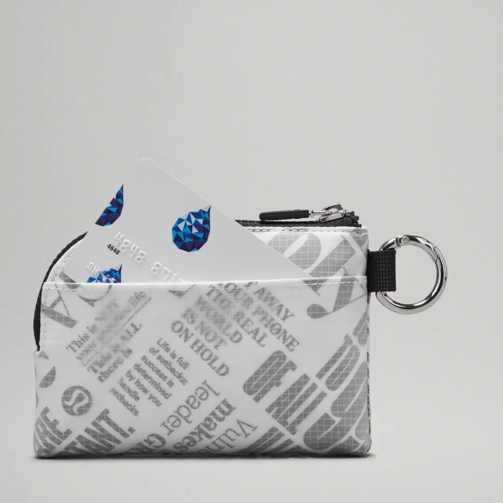 NWT 🍋 Lululemon Wallet & Keychain Bundle